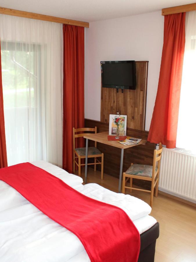Alpenhotel & Aparthotel Lanz โฮเฮนเทาเอิร์น ห้อง รูปภาพ