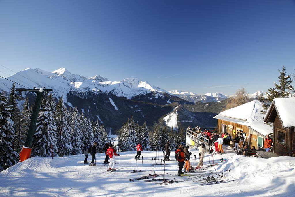 Alpenhotel & Aparthotel Lanz โฮเฮนเทาเอิร์น ภายนอก รูปภาพ